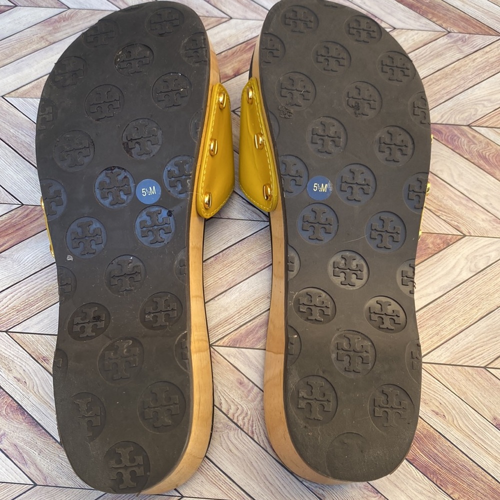 Tory Burch Yellow Summer Slides Sandals size 5.5/6 - Picture 10 of 10
